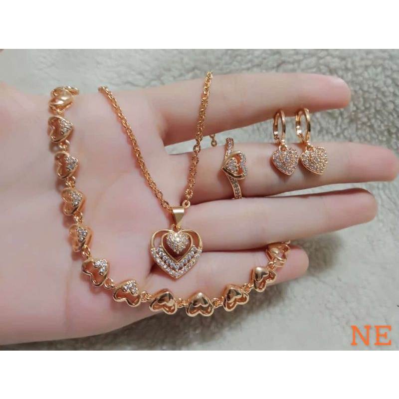 Fourfashion Set Perhiasan Dewasa Motif Love Permata Terbaru 2022 HH143