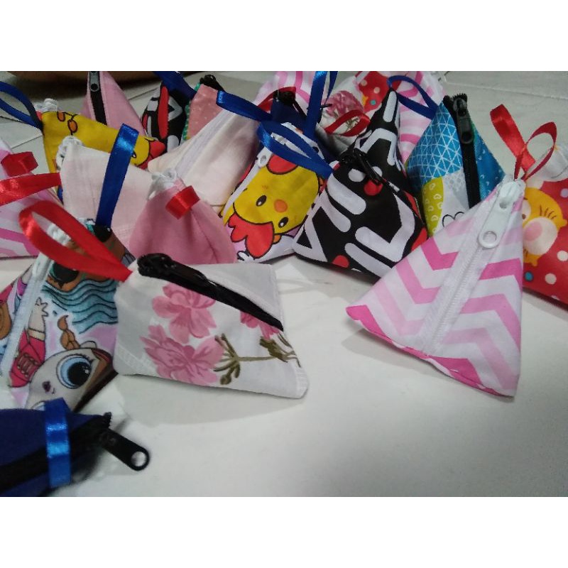 Dompet Koin Segitiga (Souvenir Dompet Koin)