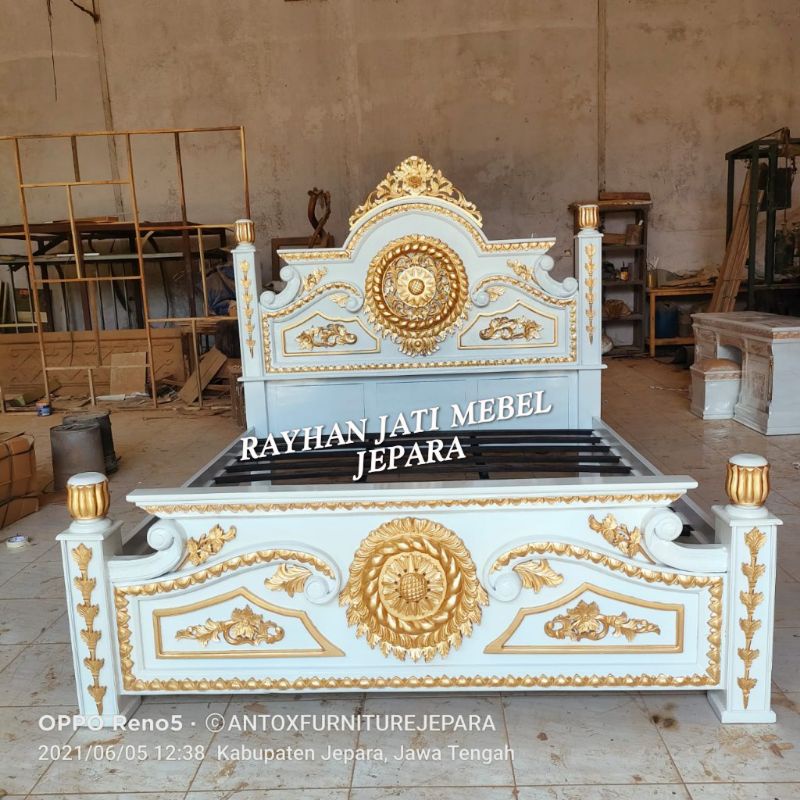 dipan jati ukiran gong mebel Jepara