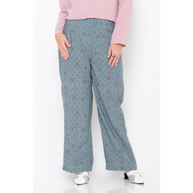 ZM Zaskia Mecca - Garyn Blue Pants - Guntur Garut