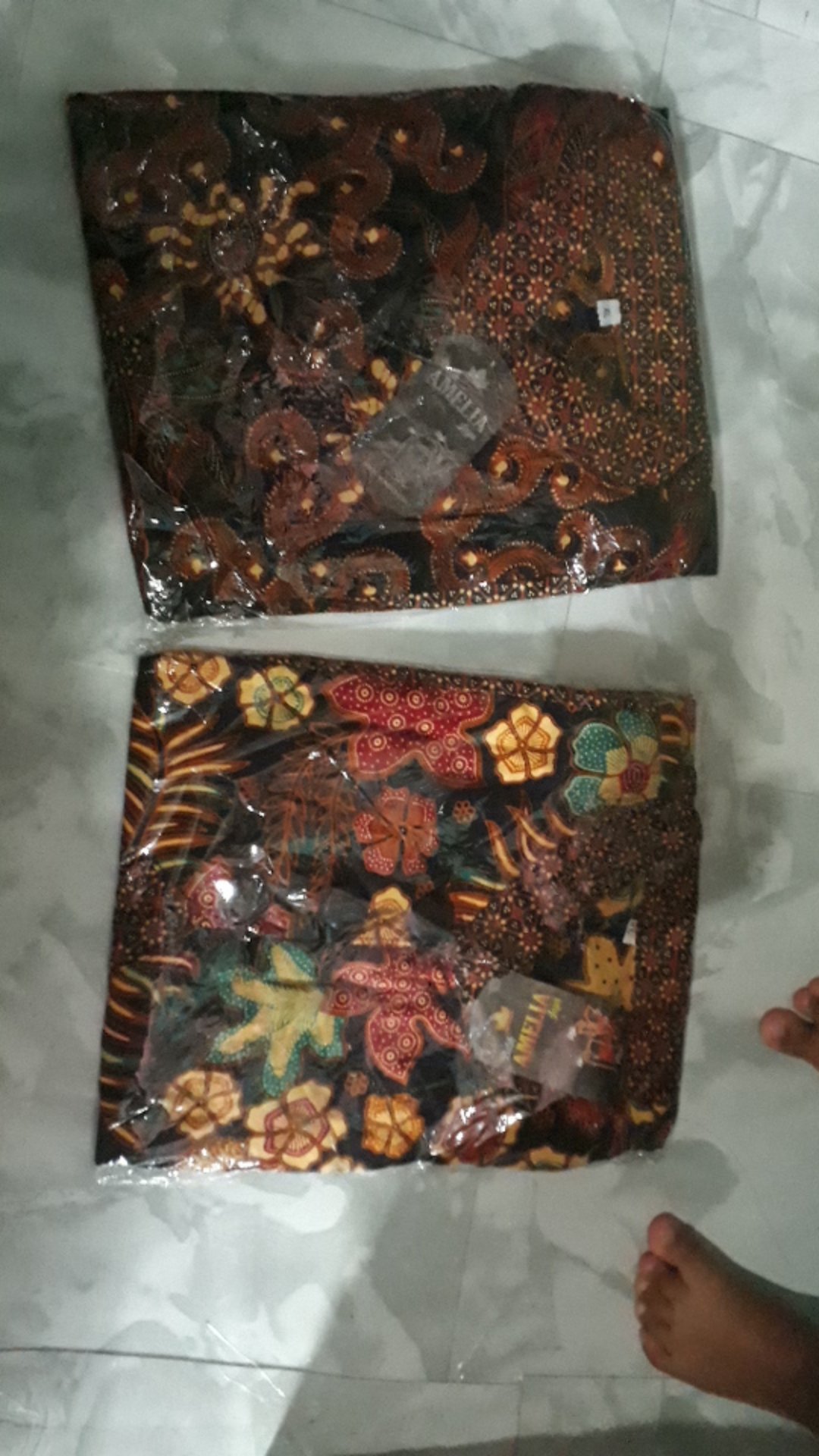 Blus Davina Sogan Atasan Batik Wanita Kerja