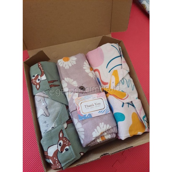 

BUBBLE WRAP dan PACKAGING BOX