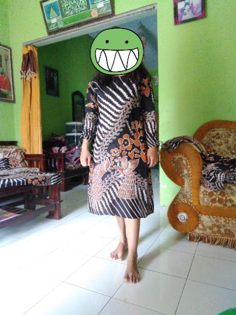 Maura Couple - Sania Ruffle Batik Couple