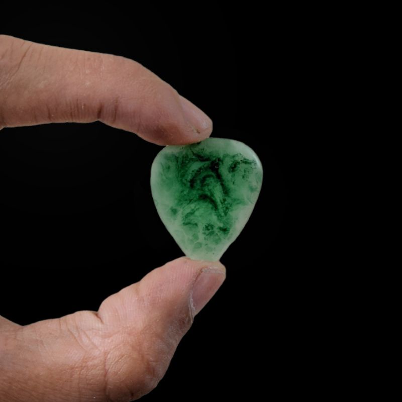 PICK GITAR RESIN CUSTOM GLOW IN THE DARK HANDMADE MURAH