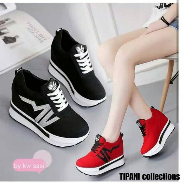 SepatuBoots Wanita Sepatu Kickers Wanita