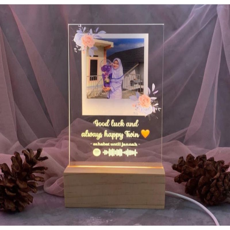

GIFT BOX SET ACRYLIC CUSTOM/ BIRTHDAY/ WEDDING/ ANNIVERSARY
