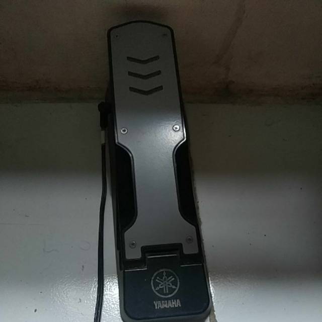 Kick drum electrik yamaha dtx 402k