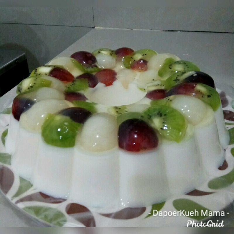 

LONGAN PUDDING / PUDDING TAHU LONGAN