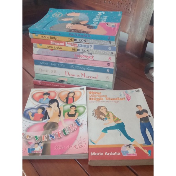 TEENLIT DAN METROPOP GRAMEDIA BEKAS