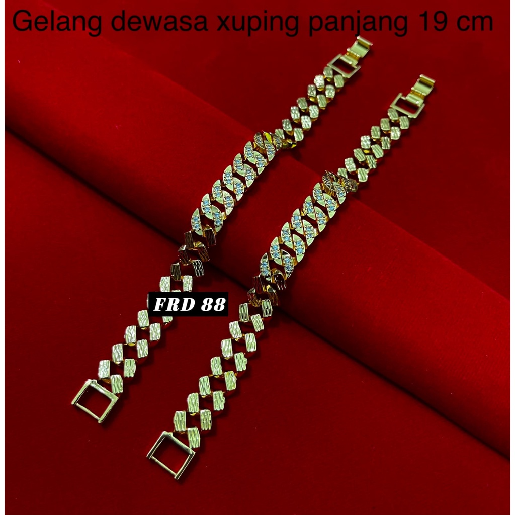 gelang tangan rantai permata wanita byk piliahan model lain ya kk silahkan klik