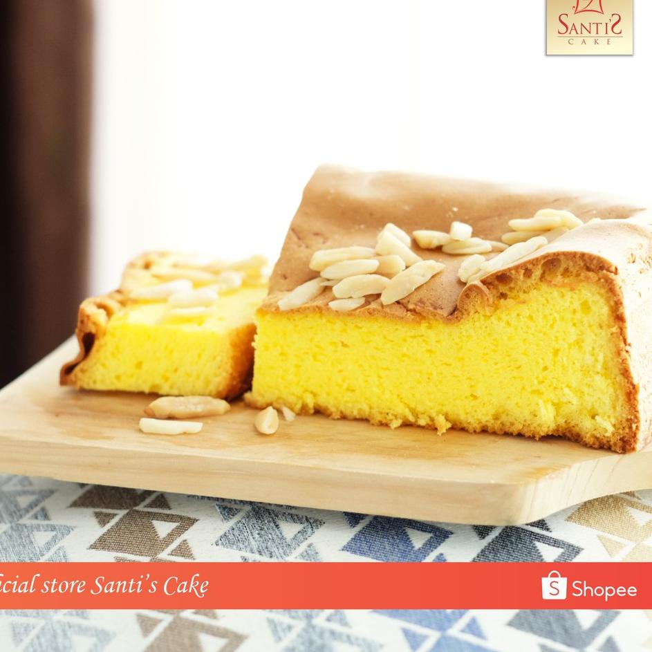 

[KODE M8JRB] Spiku Kenari 18cm Santi's Cake Spikoe Resep Kuno Surabaya