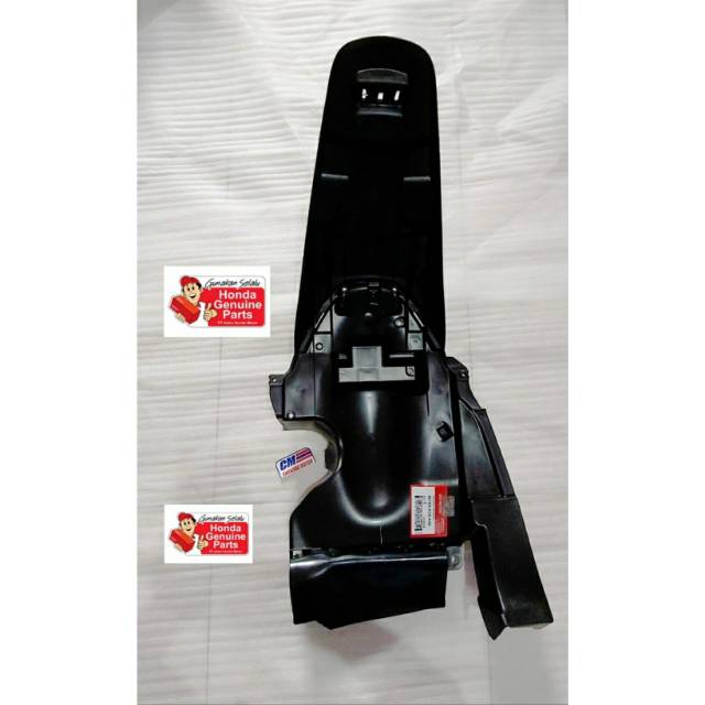 slebor spakbor belakang scoopy fi esp 2015 - 2016 asli HONDA AHM 8010A-K16-A40