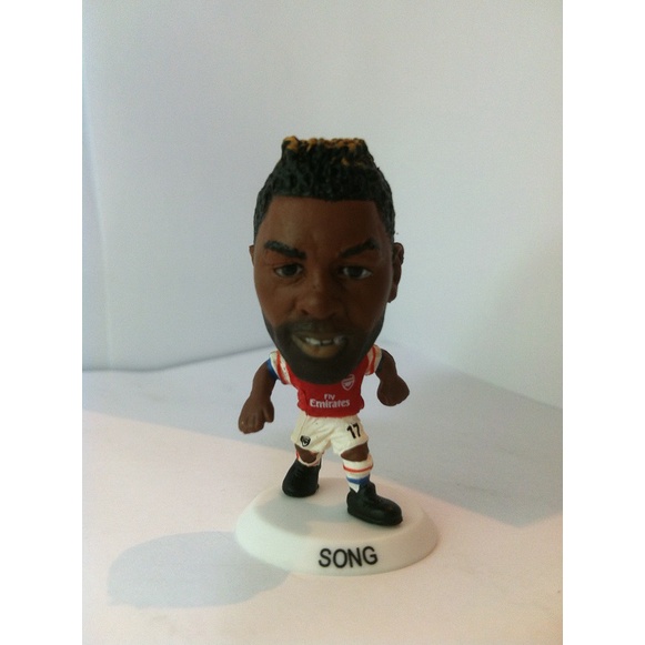 Soccerstarz. 2012-13 Arsenal - Alex Song Home No. 17. White SOC022 by CREATIVE DISTRIBUTION LTD 2012