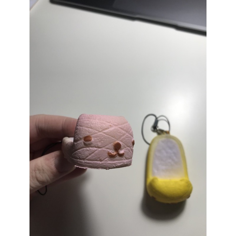 Squishy kapibarasan sandals