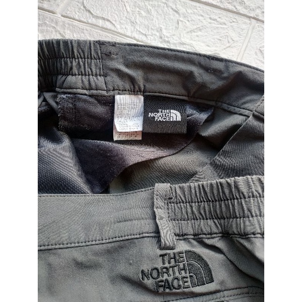 CELANA ORIGINAL TNF #6