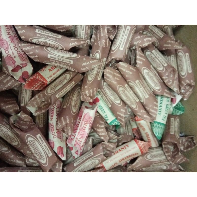 

Dodol Coklat Suuk Garut Jaman Now Khas Daerah
