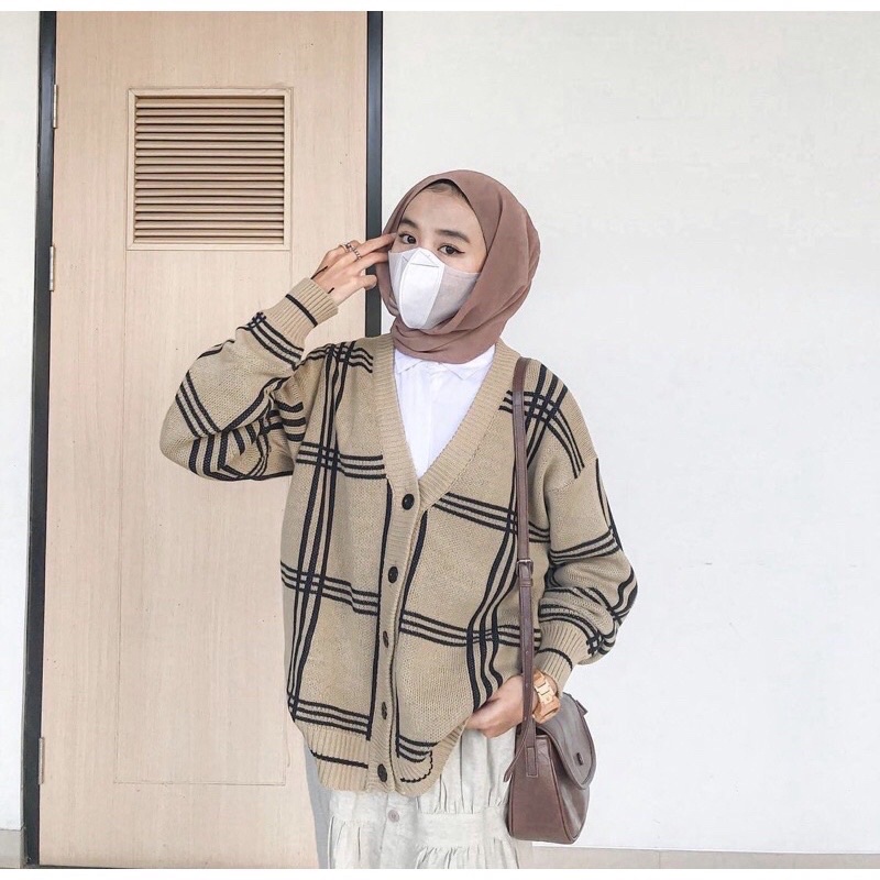 Cardigan Mingyu  Korea (versi cewe) Rajut Lembut/CARDIGAN MINGYU JAEHYUN MOTIF KOTAK RAJUT PREMIUM /