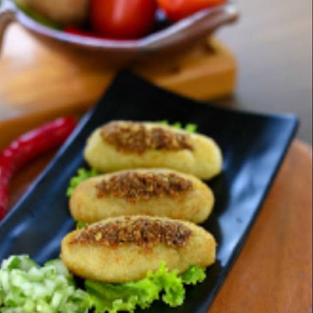 

Pempek Cerewet