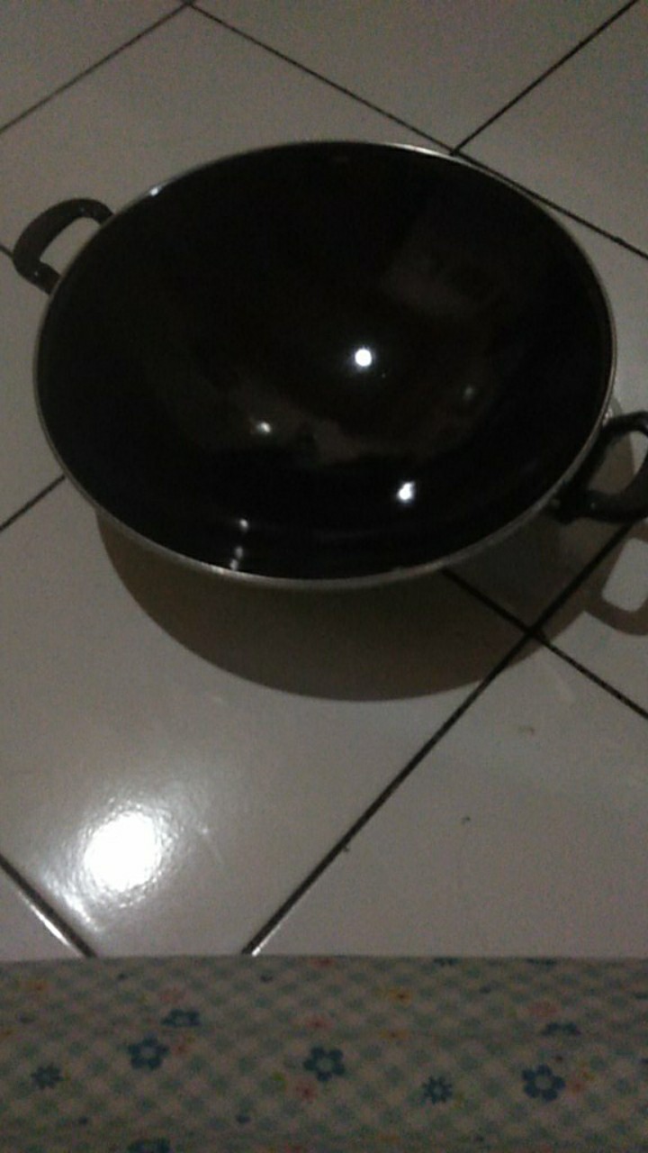 Wajan Enamel Ceria 35cm Maspio