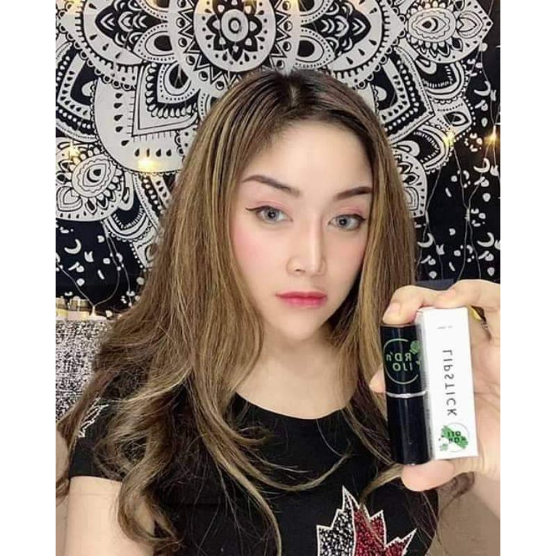 LIPSTIK RD'N IJO AWET 24 JAM