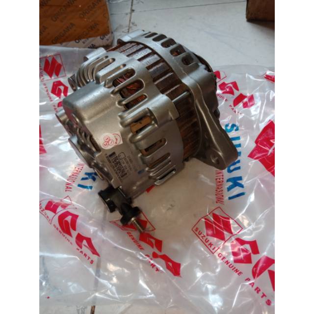 Dinamo Alternator APV Futura Injeksi Carry 1.5cc Dinamo Amper Futura Injection APV Carry 1500cc