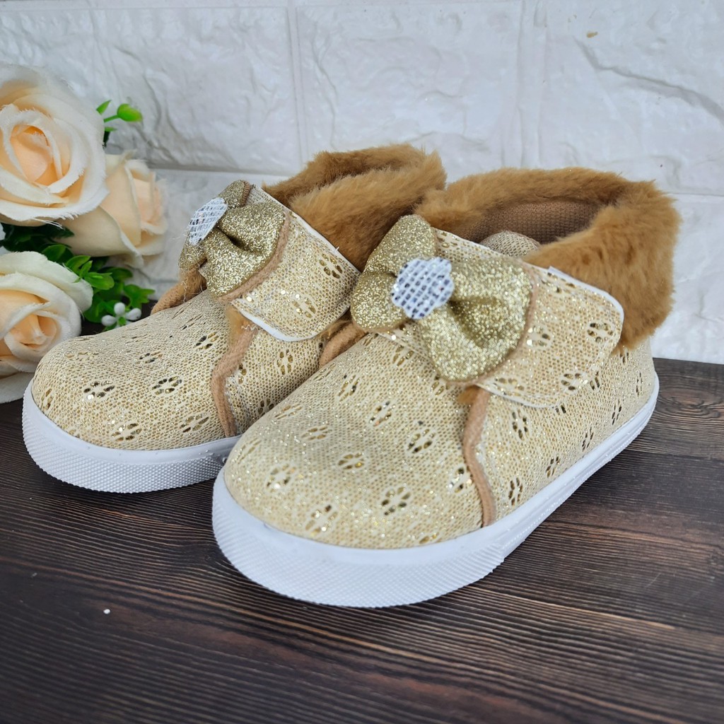 [TAMAN SEPATUKU] SEPATU TRENDY MURAH PESTA ANAK PEREMPUAN LUCU PITA BULU 1 2 3 TAHUN DAX06