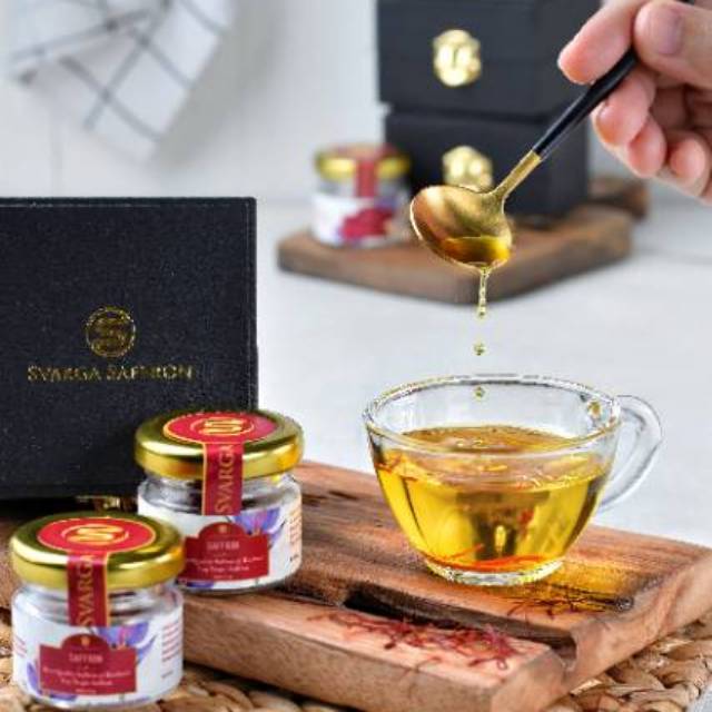 BUY 1 GET 2 FLASH SALE 0.5gr Svarga Saffron Kashmir Grade A