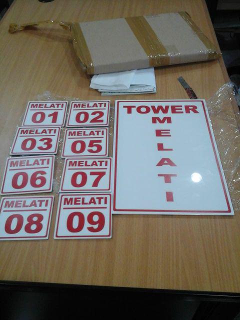 Tempat Tissue Roll Acrylic , Akrilik Tempat Tissue Gulung