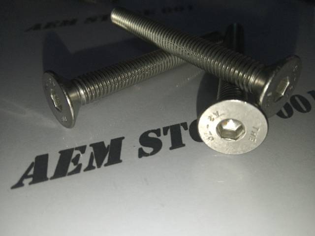 Verseng L M8 X 70(7cm) stainless 304