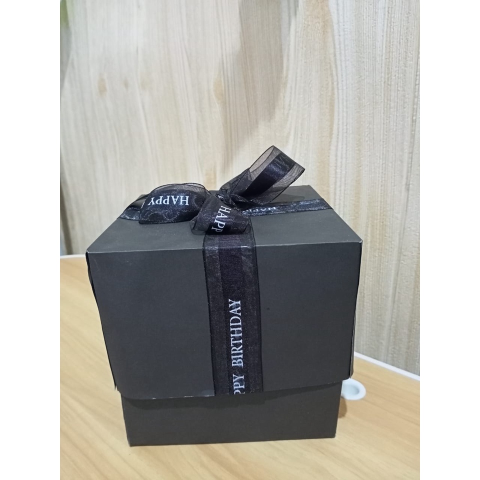 

Explosion box,kado ultah dll,handmade