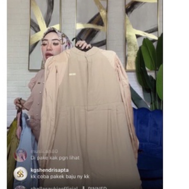 Tunik Lady Gaga Shellasaukia Hitam