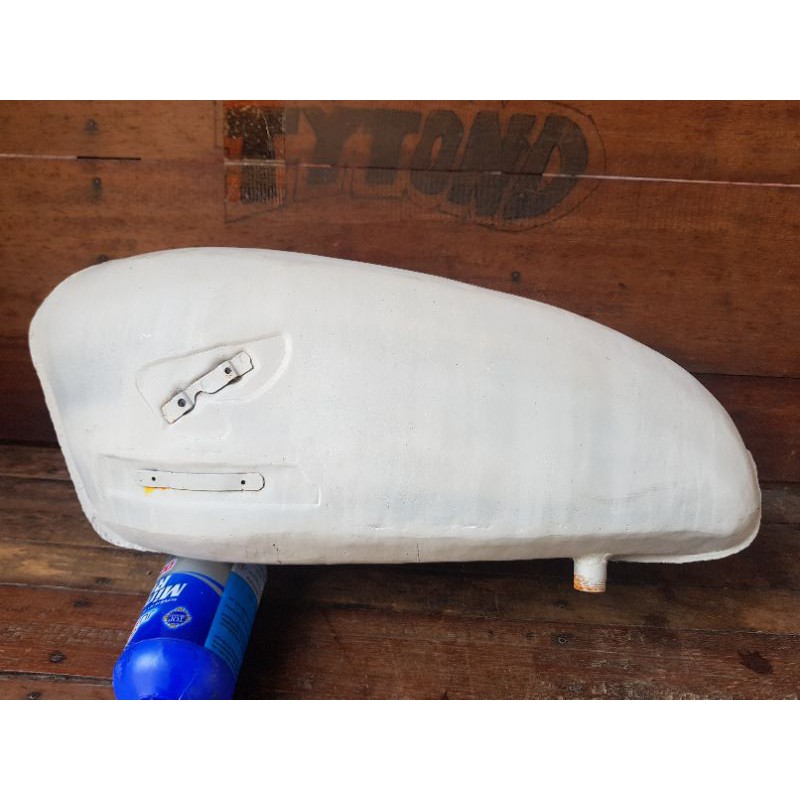 TANGKI CB 100 K2 GELATIK ORIGINAL BUKAN CB 125 76