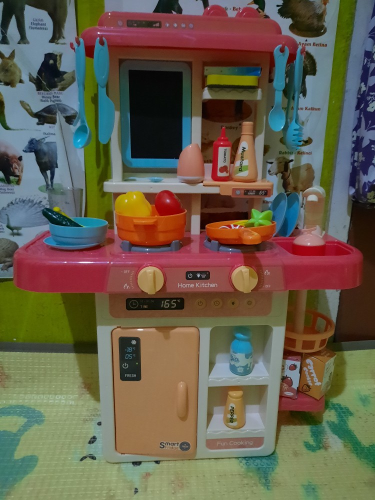 Tma / Mainan Anak Spraying Mist Kitchen / Kitchen Set Uap Ukuran Besar