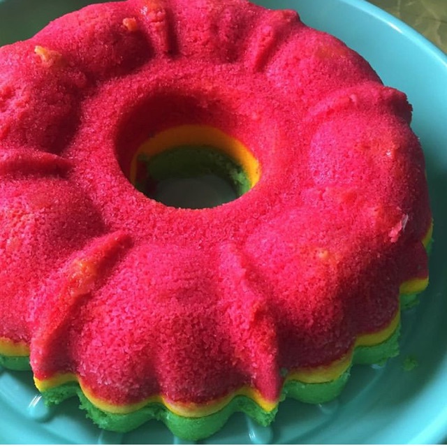 

Bolu kukus warna warni