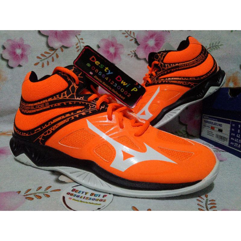 Sepatu mizuno thunder blade 2 mid original Voli