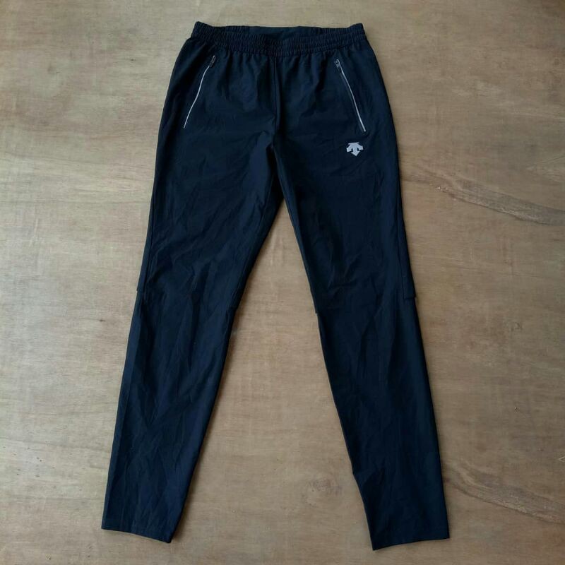 celana descente running sevond tag sz M