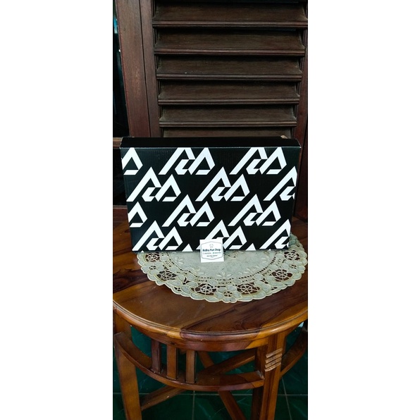 Box Sepatu Jordan Why Not Zero 4