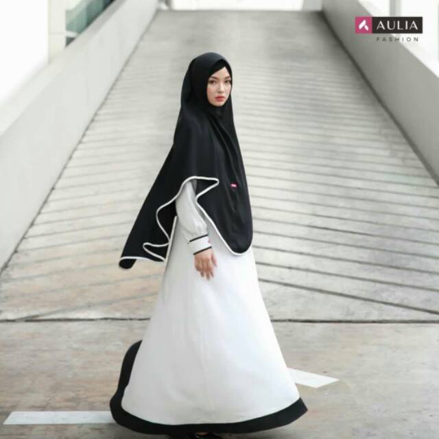 Gamis aulia azeeza white black