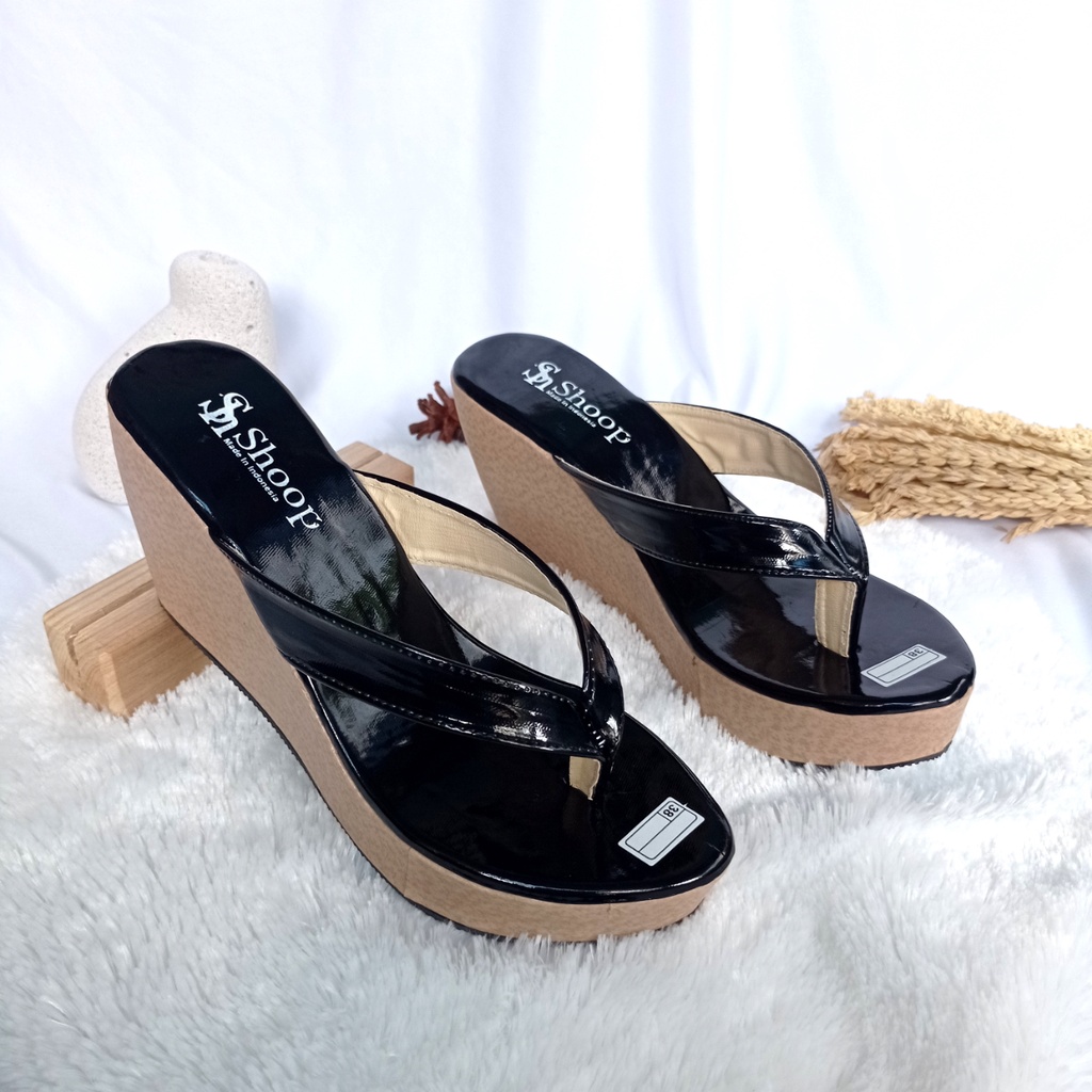 Sandal Wedges Wanita jepit Terbaru Sandal Wedges Wanita Original