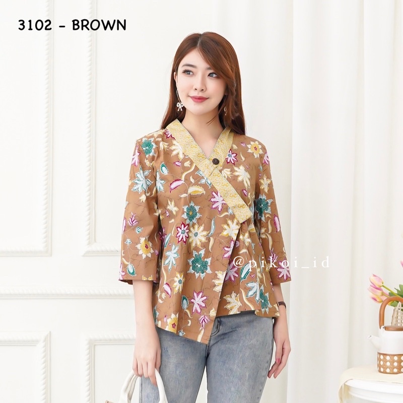 Baju batik cewek / batik modern / blouse batik / baju batik wanita kekinian / batik kantoran 262