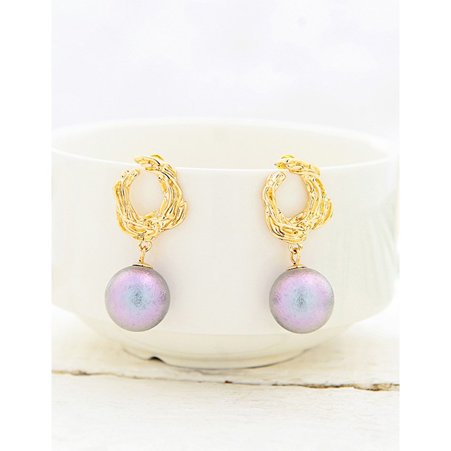 LRC Anting Tusuk Fashion Gold Pearl Earrings F46248