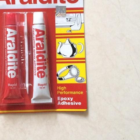 

➨ LEM ARALDITE 5 MENIT MERAH ♂