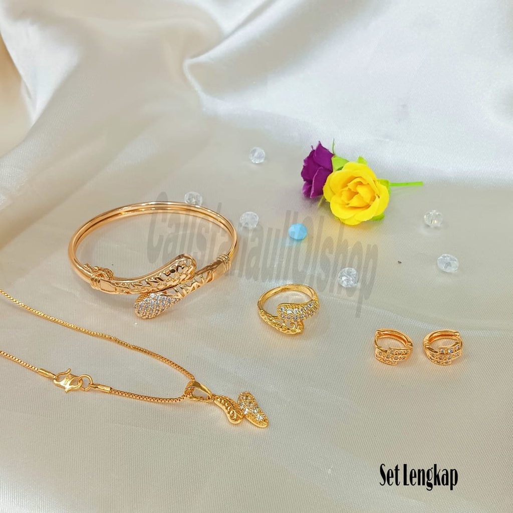 SET DEWASA CCOBRA UKIR ZIRCON PERHIASAN EMAS  KOREA ANTI KARAT DAN ANTI LUNTUR