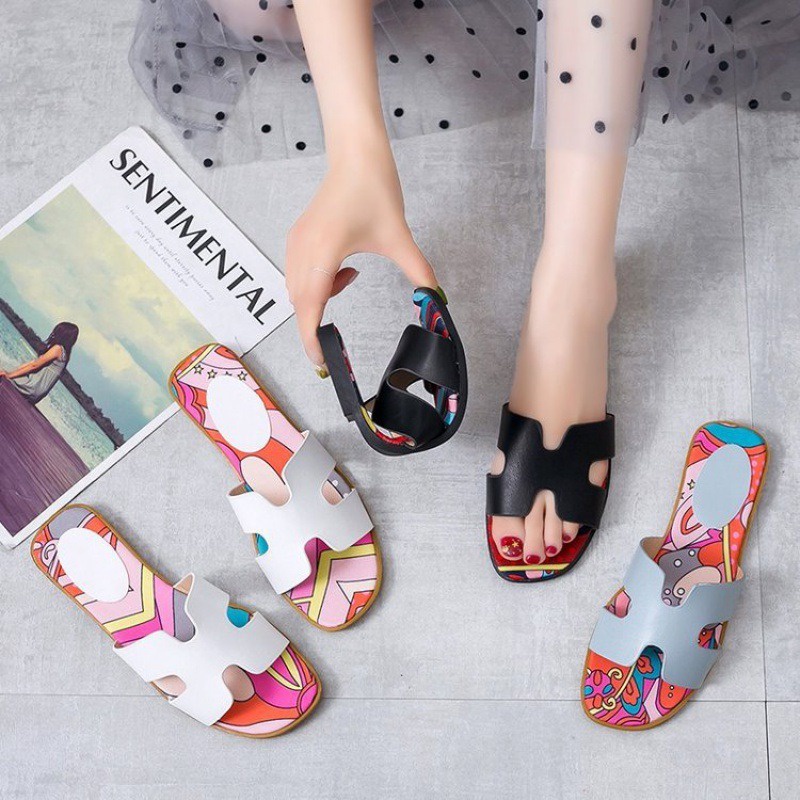 ChubbyGlory SD2210 Bisa COD Sendal sandal pantai slip on simple casual / Korea Women Shoes/ Sandal Flat Wanita / Sandal Wanita Import Termurah Sandal Kekinian Sandal Wanita Terlaris Sandal Kasual Import ringan lentur untuk anak 7 thn sd dewasa