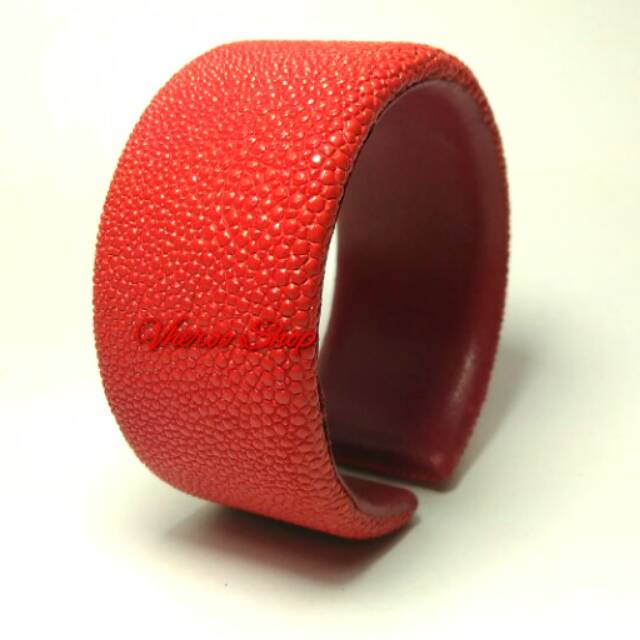 Gelang Kulit Pari 3 cm Warna merah