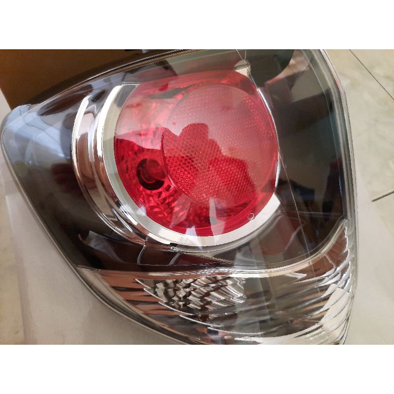 stoplamp / lampu belakang fortuner 2014 2015 original