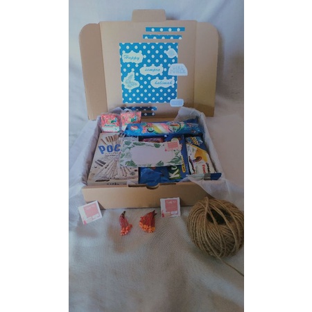 

hampers snack box