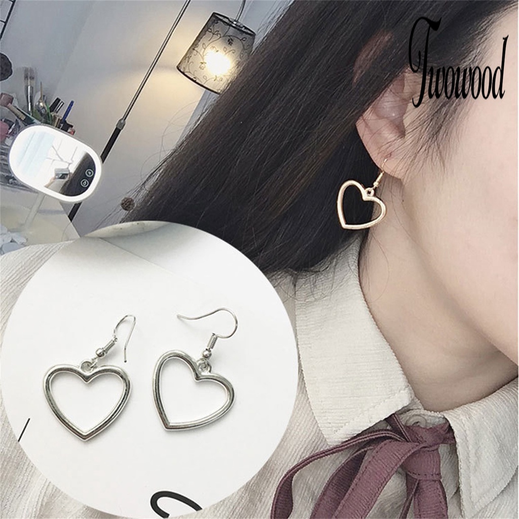 1 Pasang Anting Hook Bentuk Hati Model Hollow Untuk Wanita