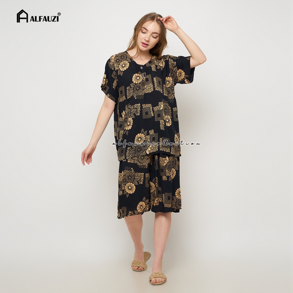 Setelan Kulot Celana Pendek Kancing Depan / Baju Tidur Atas Bawah Kekinian