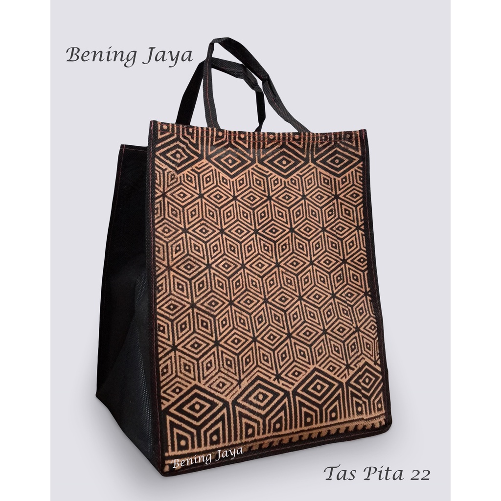 

Tas Hajatan Goodie Bag Pita 22 Box'M Sablon 2 Sisi